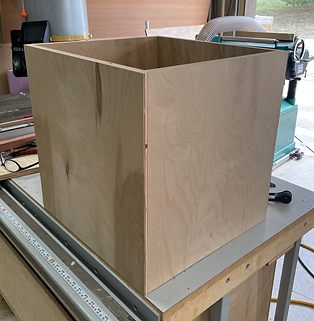 Tub Table box.HEIC